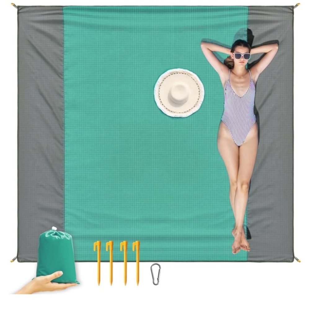 Beach Blanket with Accessories - Green and Gray